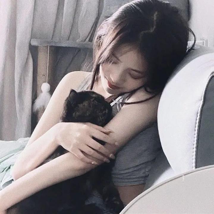 那孩子出生了……